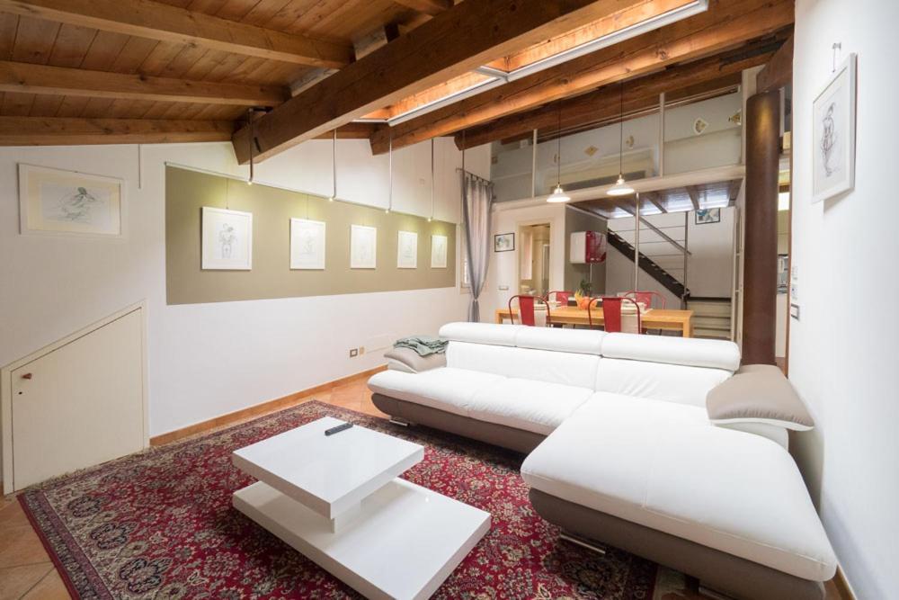 Alkimia Smart Rooms Ferrara Exterior foto